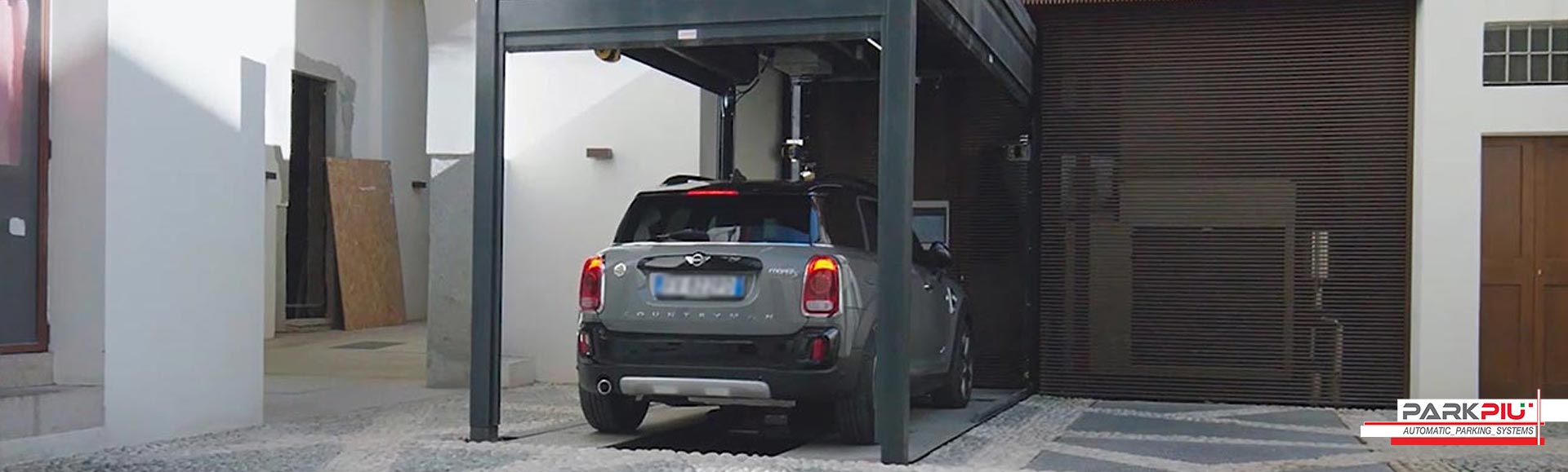 Automated parking for private apartment building in Milan